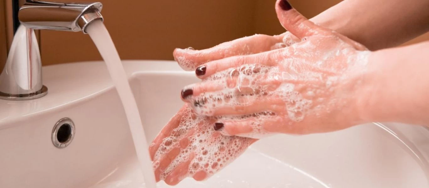 Υπάρχει σωστός και λάθος τρόπος να πλένουμε τα χέρια μας; - Κι όμως ναι (βίντεο)